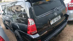 Toyota Hilux Surf 2009 Black