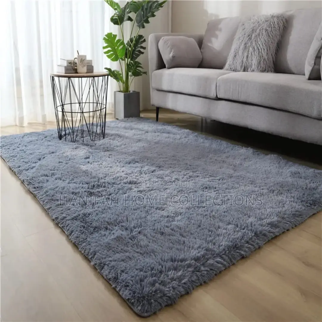 Dream Living Fluffy Carpet – Comfortable and Fashionable.