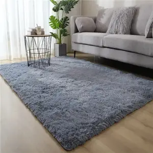 Dream Living Fluffy Carpet – Comfortable and Fashionable.