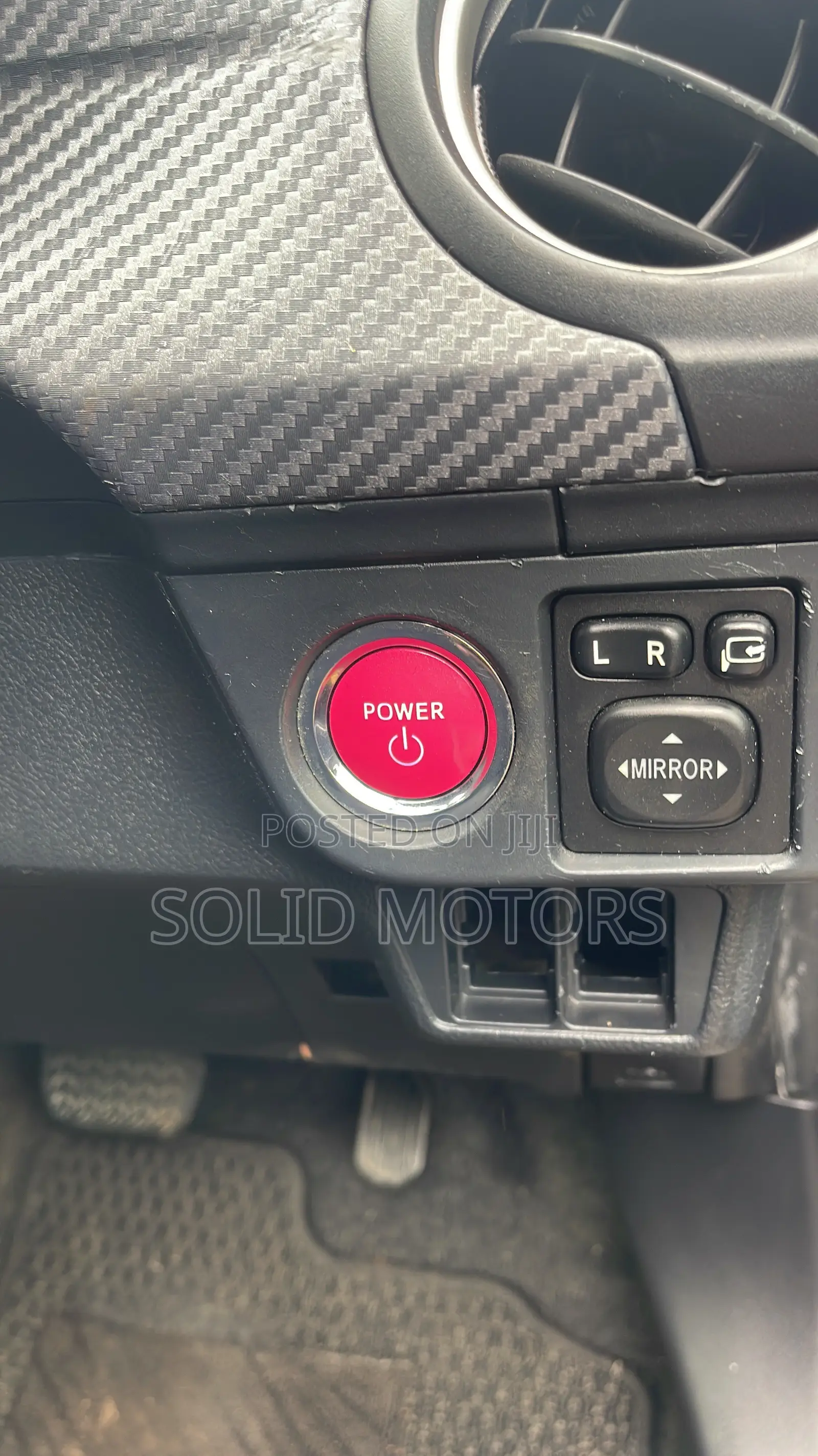 Toyota Corolla Fielder 1.5 Petrol AWD 2013 Silver