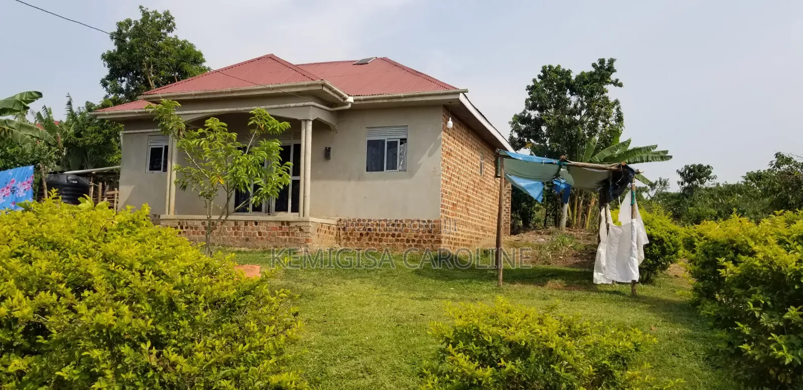 4bdrm House in Bulamu, Wakiso / Wakiso for sale