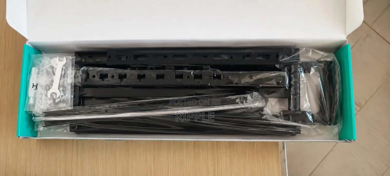Adjustable TV Wall Mount Aerbes Ab-Zj114
