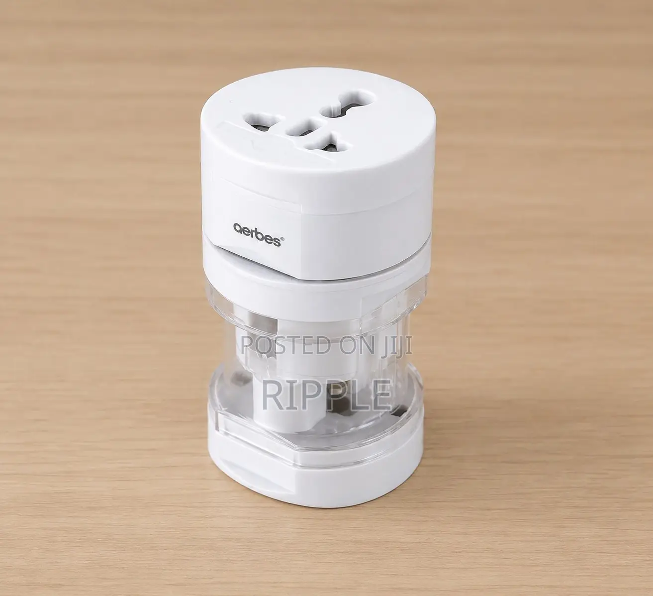 Universal Travel Adapter Aerbes Ab-Ct04