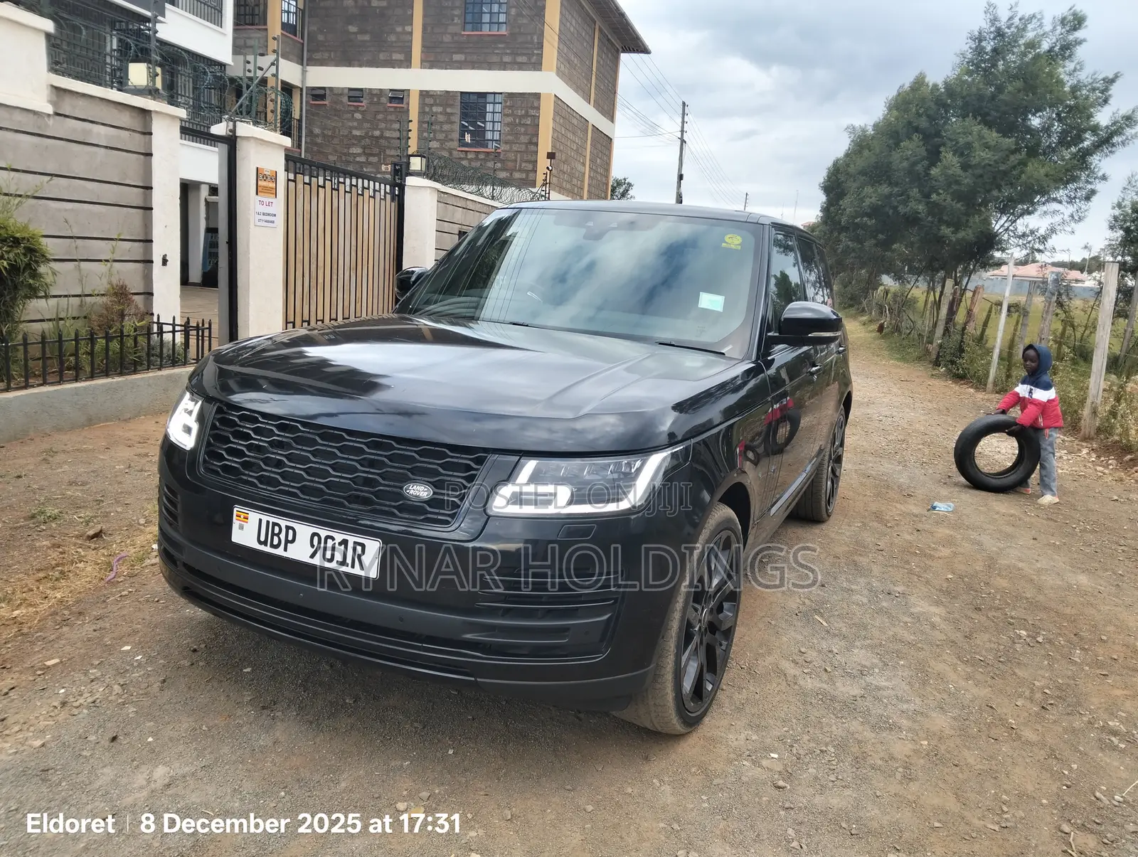 Rover 400 2020 Black