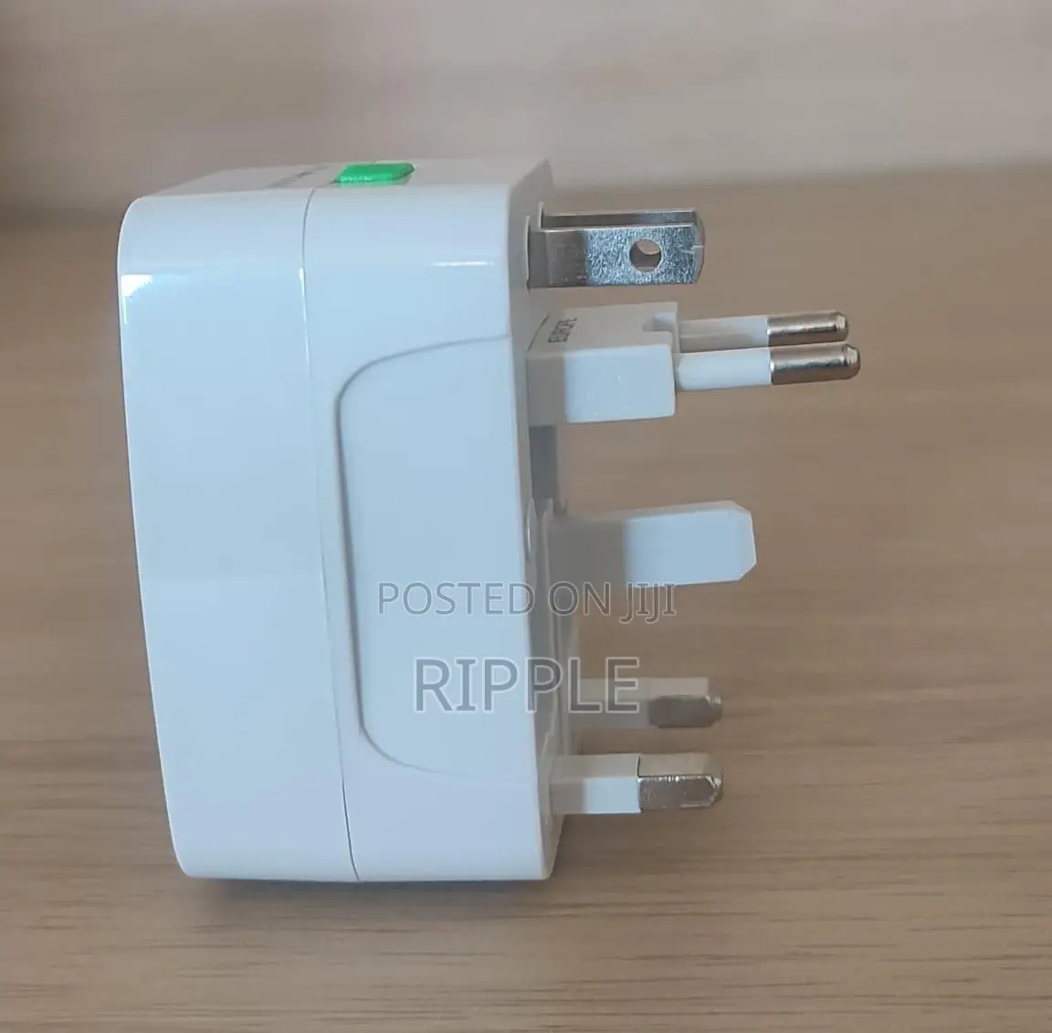 Universal Plug Adapter Aerbes Ab-Ct03