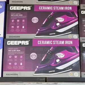 Geepas Ceramic Steam Iron With 3000w of Power.