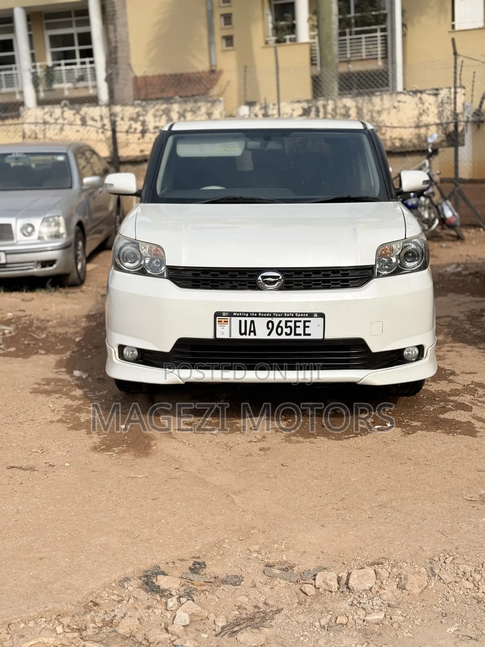 Toyota Corolla Rumion 2012 White