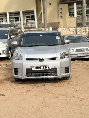 Toyota Corolla Rumion 2010 Silver