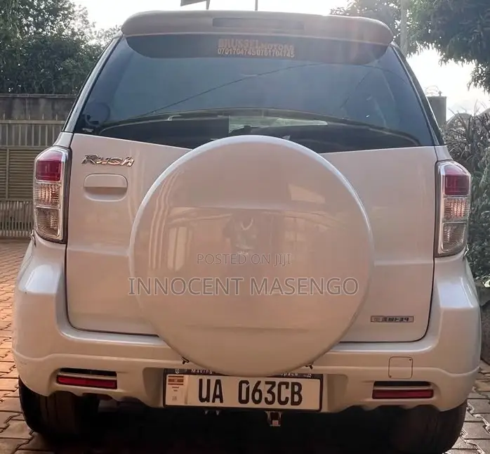 Toyota Rush 1.5 AWD 2013 White