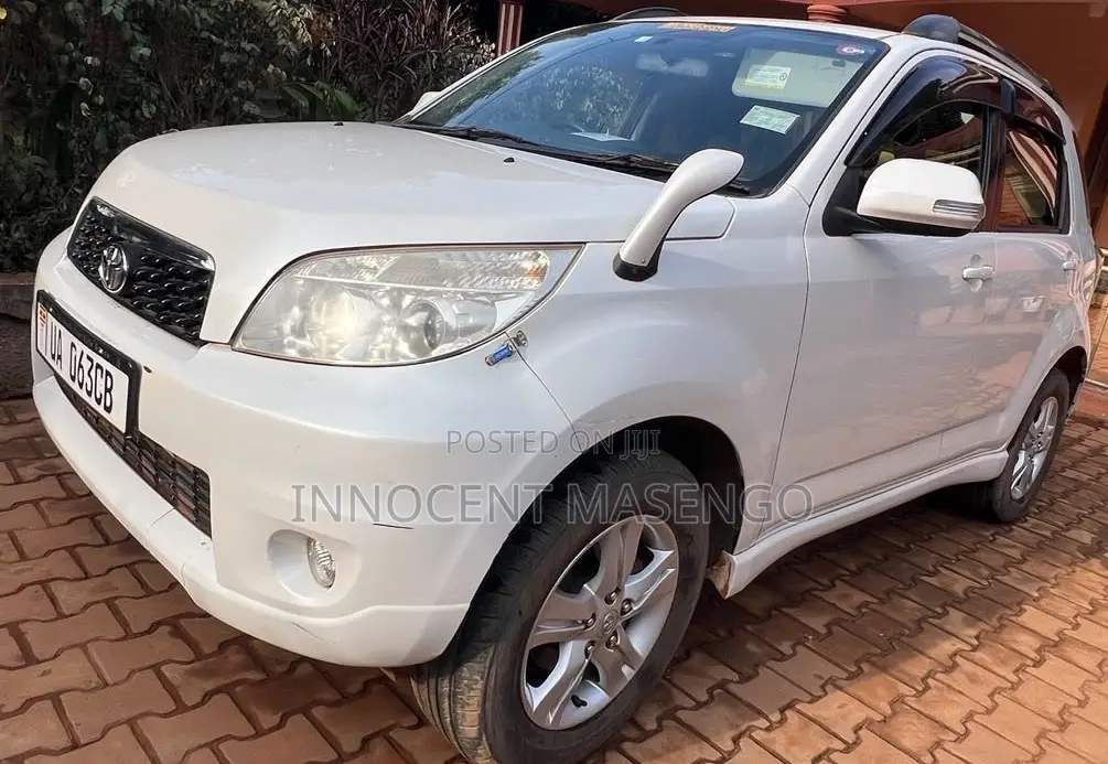 Toyota Rush 1.5 AWD 2013 White