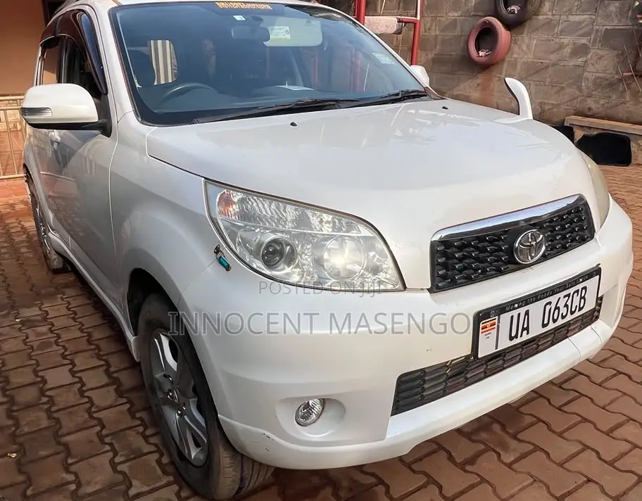 Toyota Rush 1.5 AWD 2013 White