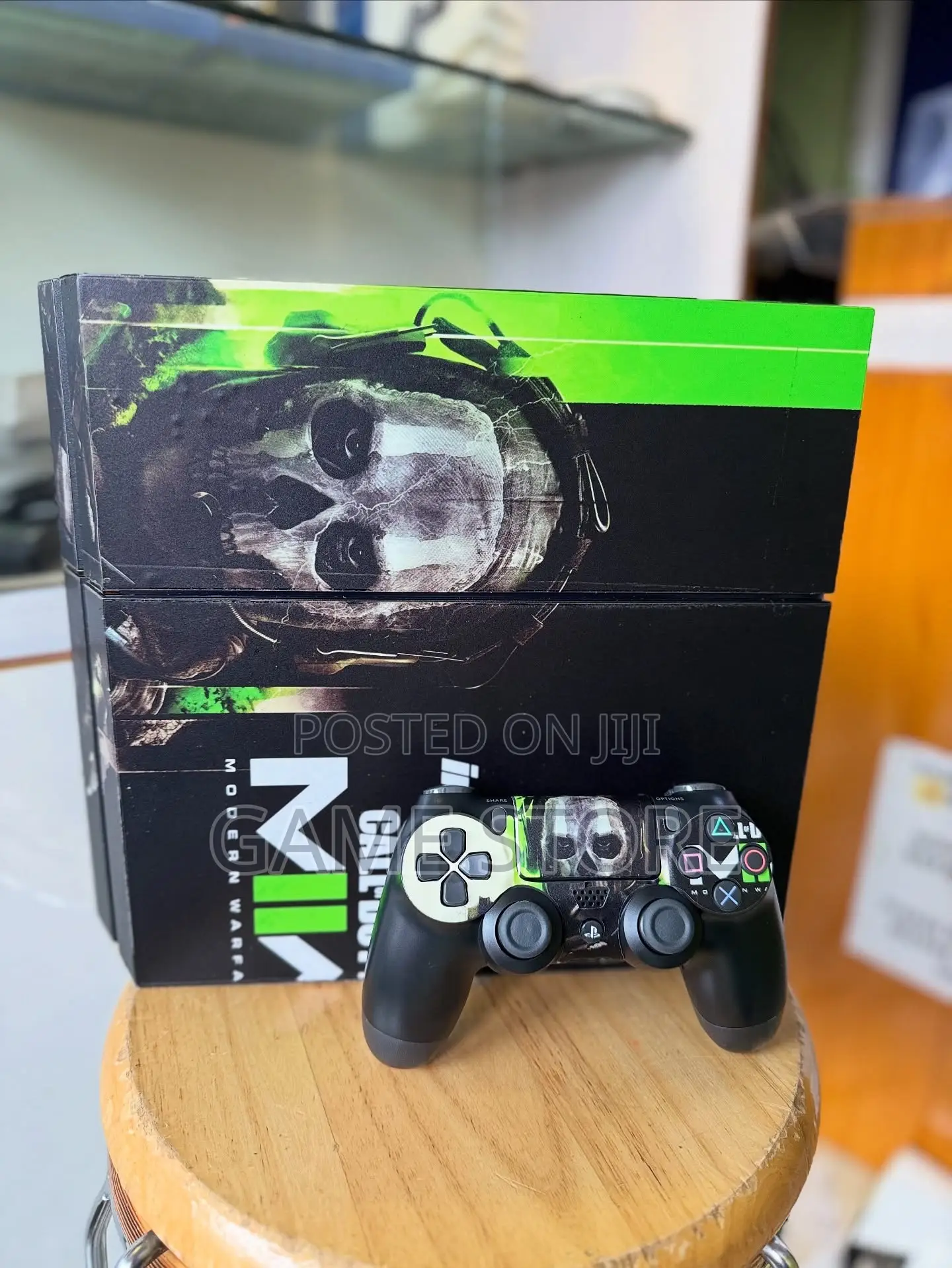 Ps4 Standard, 12 Games 2 Pads: No More Boredom in Your Living Room.
