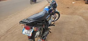 Bajaj CT 125X 2025 Red