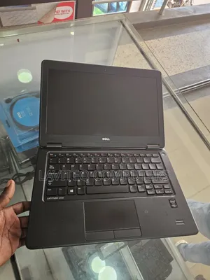 Laptop Dell Latitude 12 7250 8GB Intel Core i5 SSD 256GB
