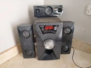 3 Speaker Music