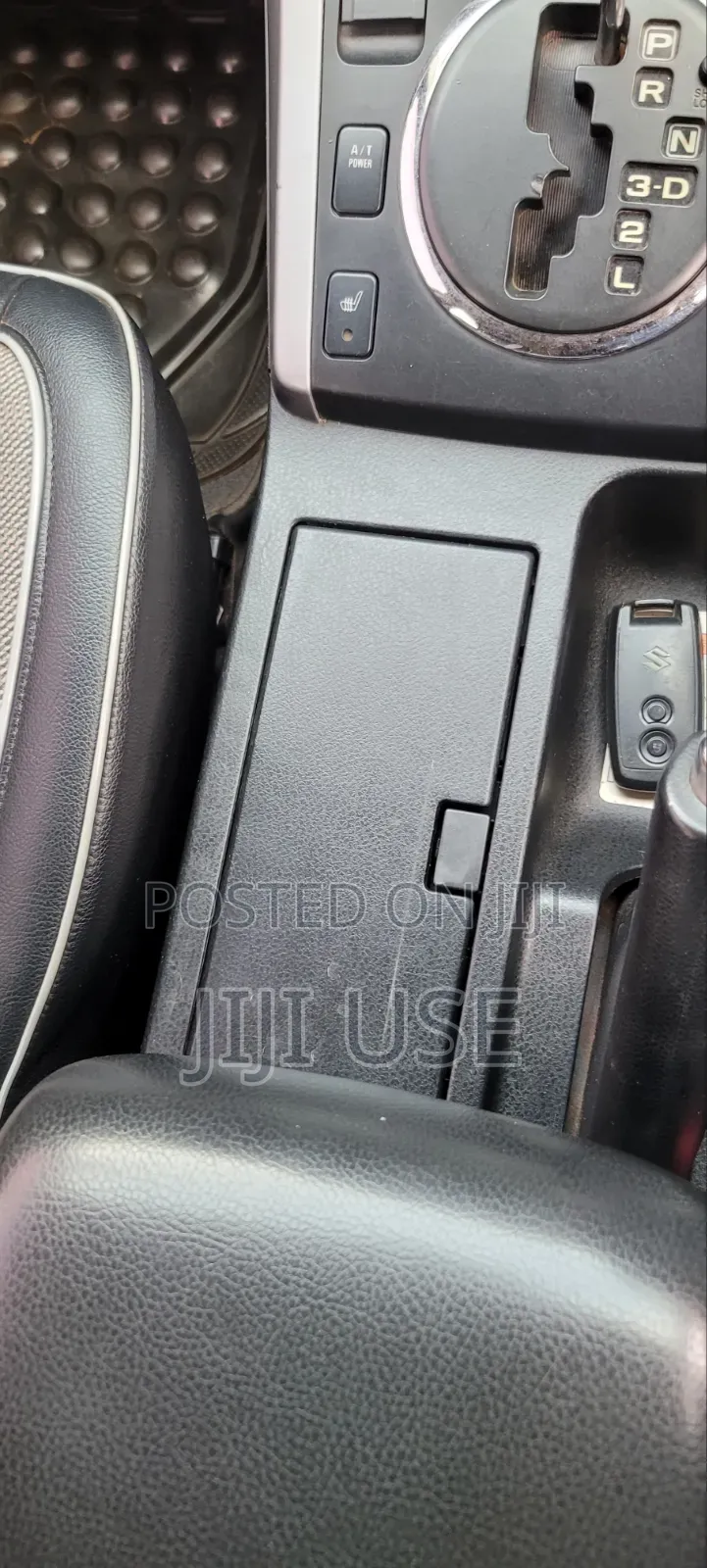 Suzuki Escudo 2005 Silver