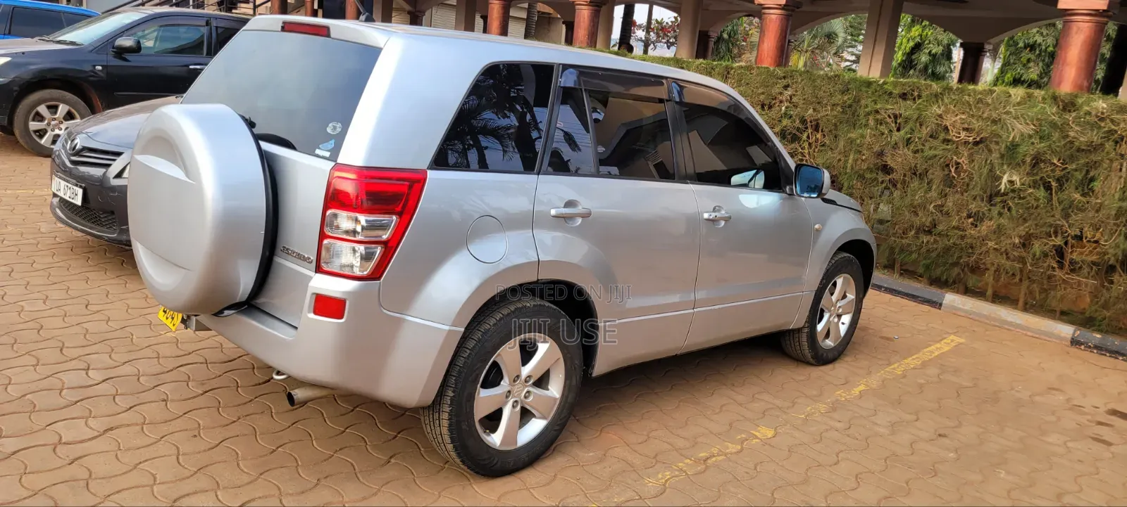 Suzuki Escudo 2005 Silver
