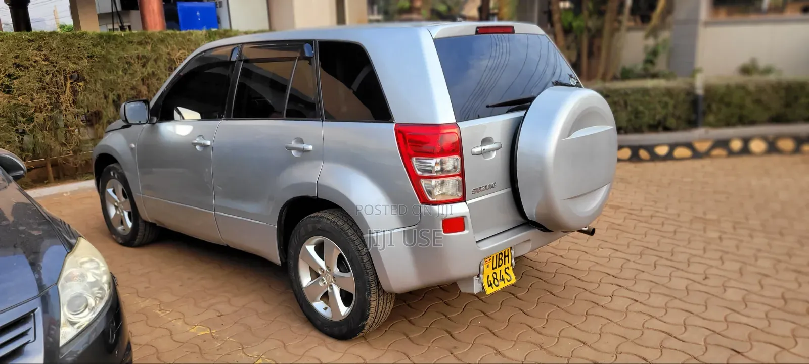 Suzuki Escudo 2005 Silver