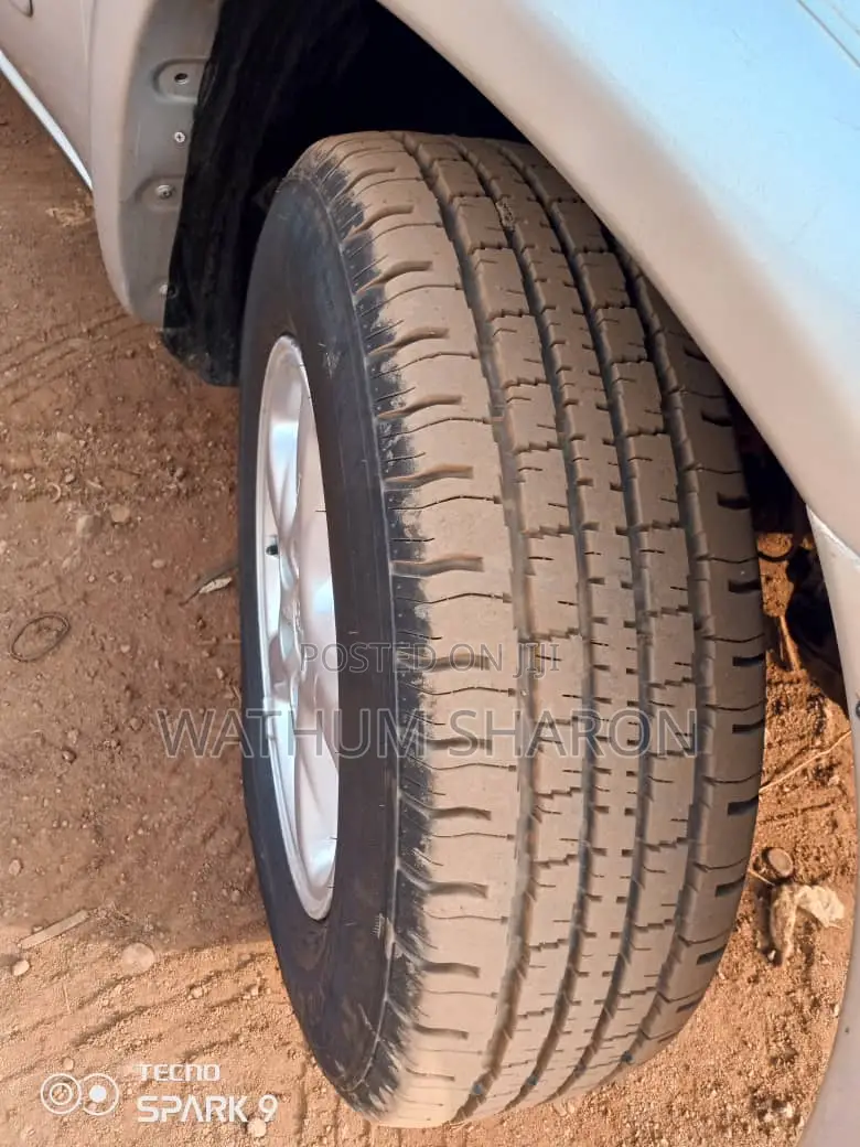 Toyota RAV4 2002 Silver