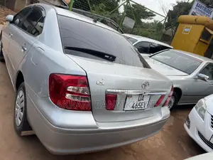 Toyota Premio 2006 Silver