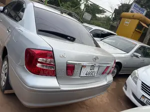 Toyota Premio 2006 Silver