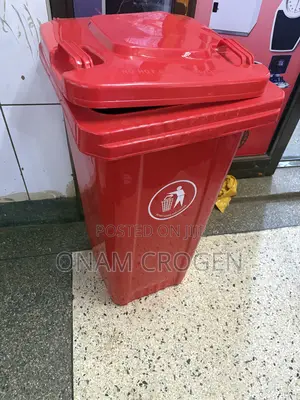 120 Litres Waste Bins With Casters