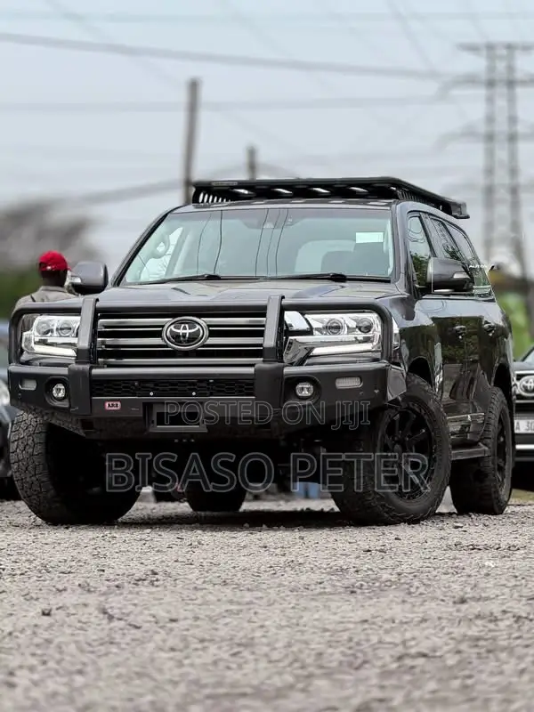 Toyota Land Cruiser 4.5 V8 TD 2019 Gray