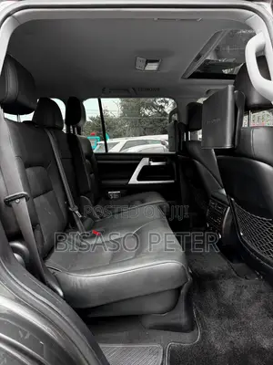 Toyota Land Cruiser 4.5 V8 TD 2019 Gray