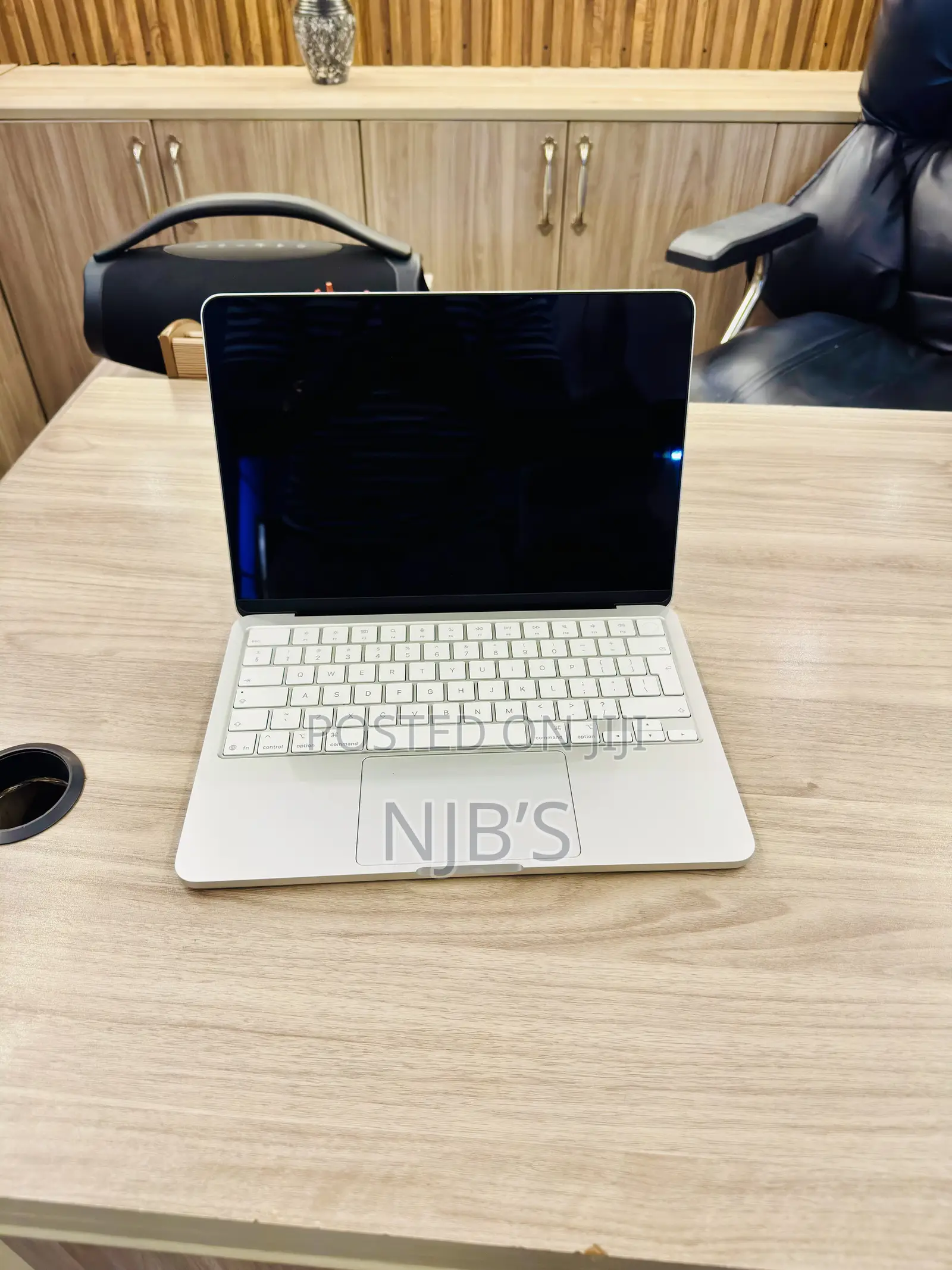 New Laptop Apple MacBook Neo 2026 8GB eMMC 500GB