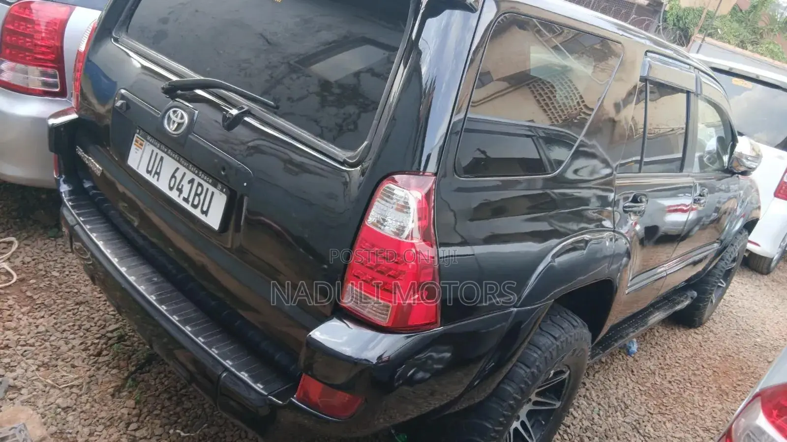 Toyota Hilux Surf 2009 Black