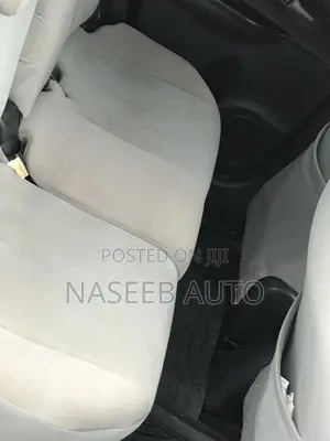 Toyota IST 2008 Maroon