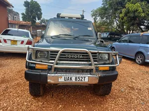 Toyota Land Cruiser Prado 1997 Blue