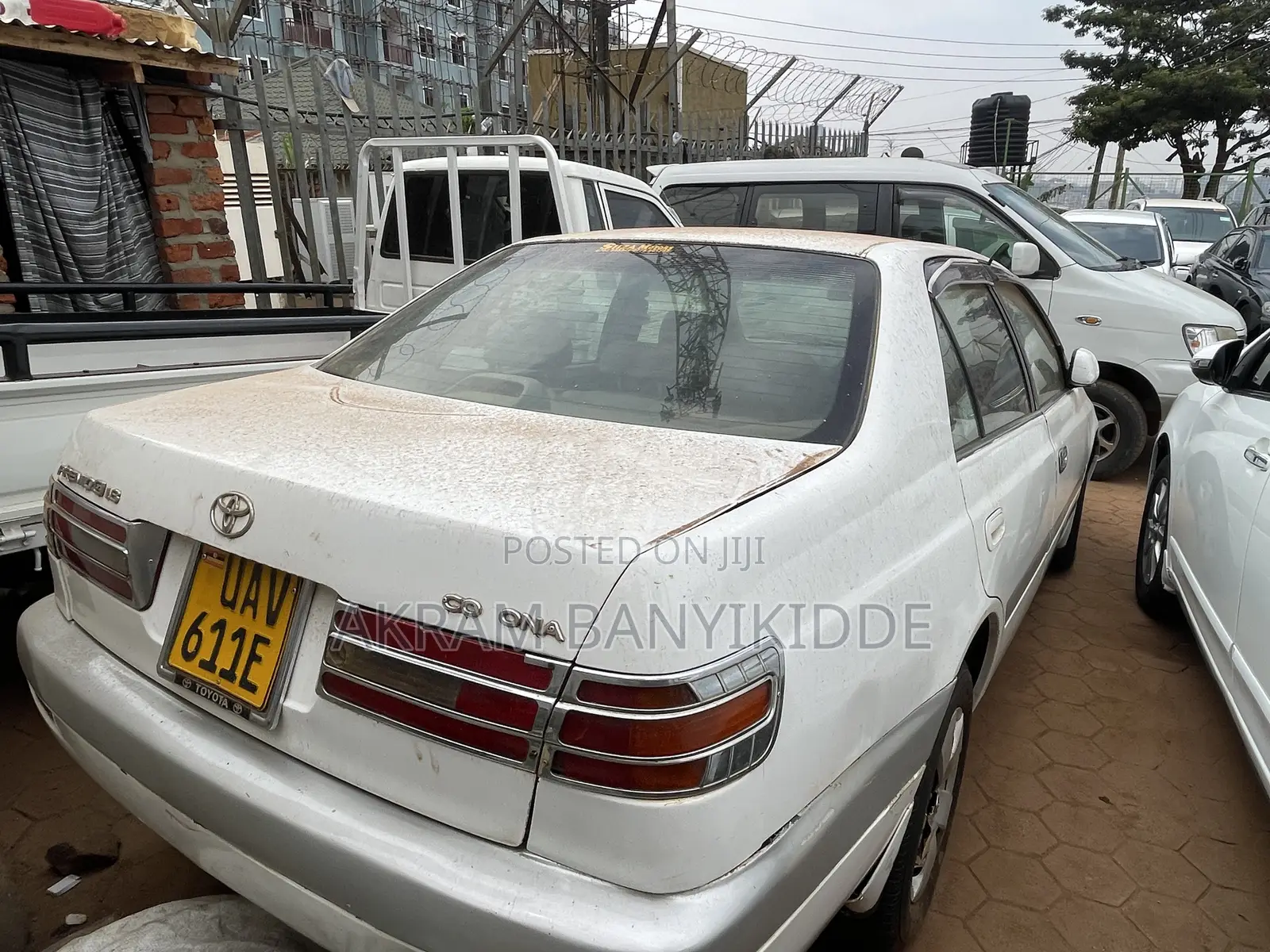 Toyota Corona Premio 2000 White