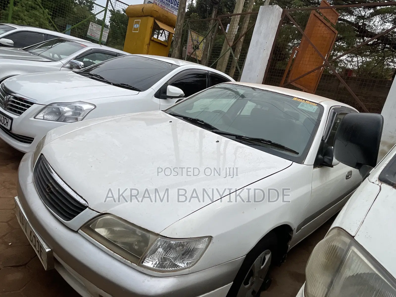Toyota Corona Premio 2000 White