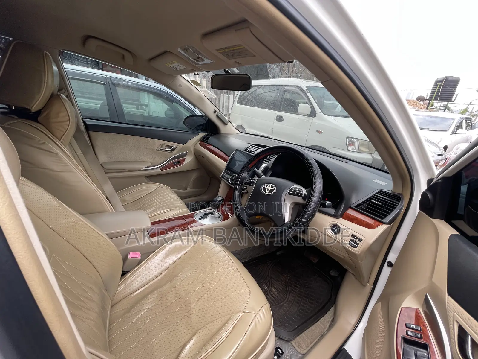 Toyota Premio 2009 White