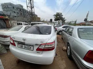 Toyota Premio 2009 White