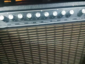 Yamaha Bass Combo 12"