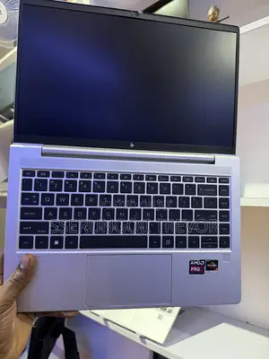 Laptop HP EliteBook 645 G9 16GB AMD Ryzen 7 SSHD+SSD 512GB