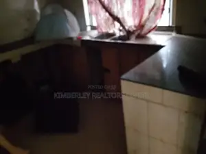 3bdrm House in Division A for sale