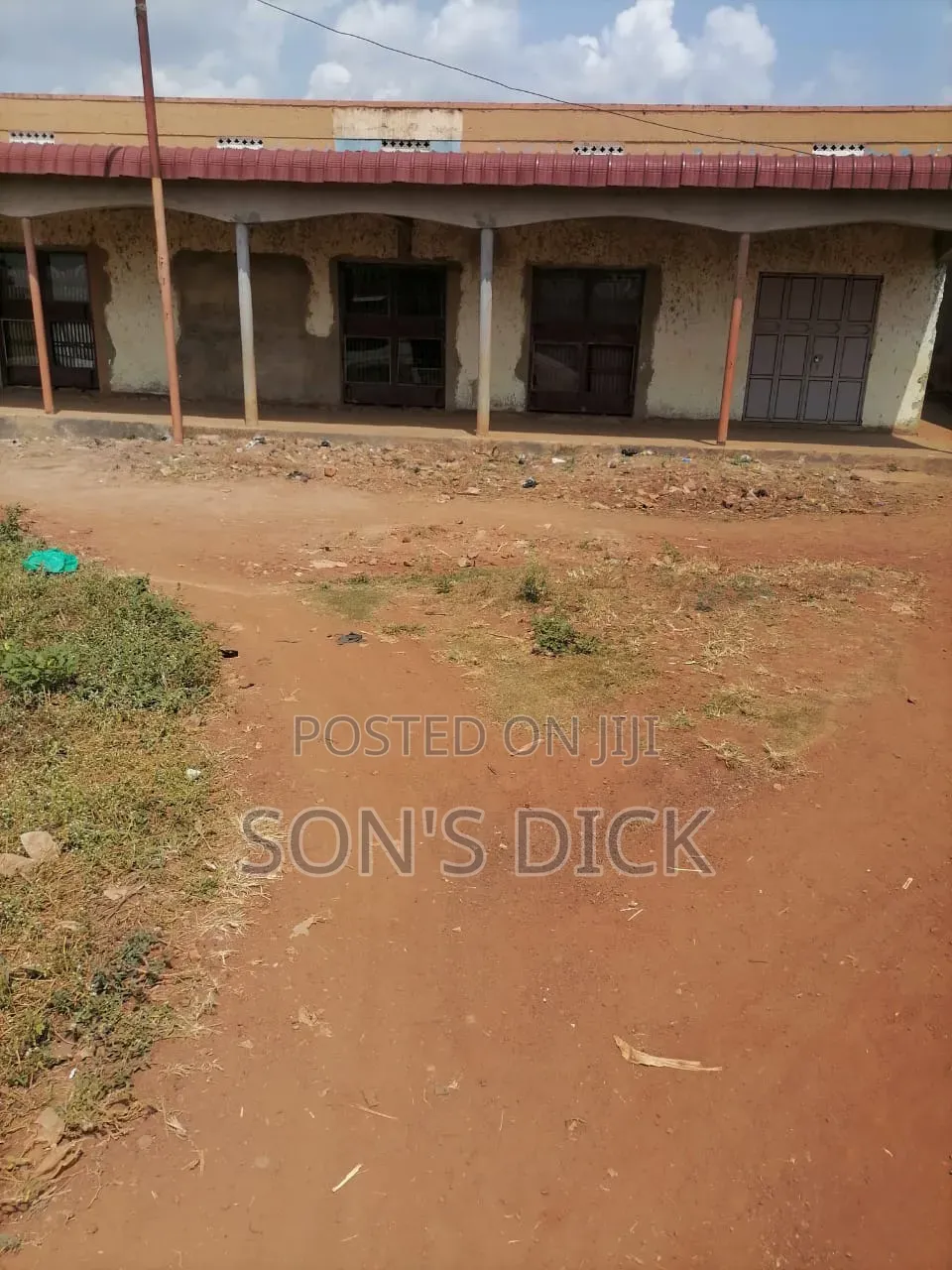 10bdrm House in Fred, Bugiri for sale