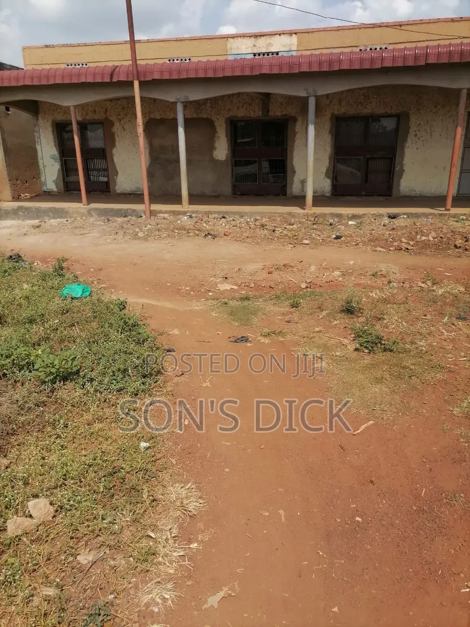 10bdrm House in Fred, Bugiri for sale