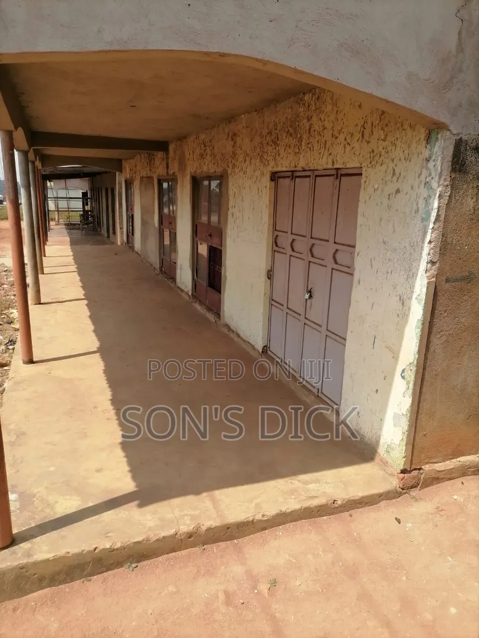 10bdrm House in Fred, Bugiri for sale