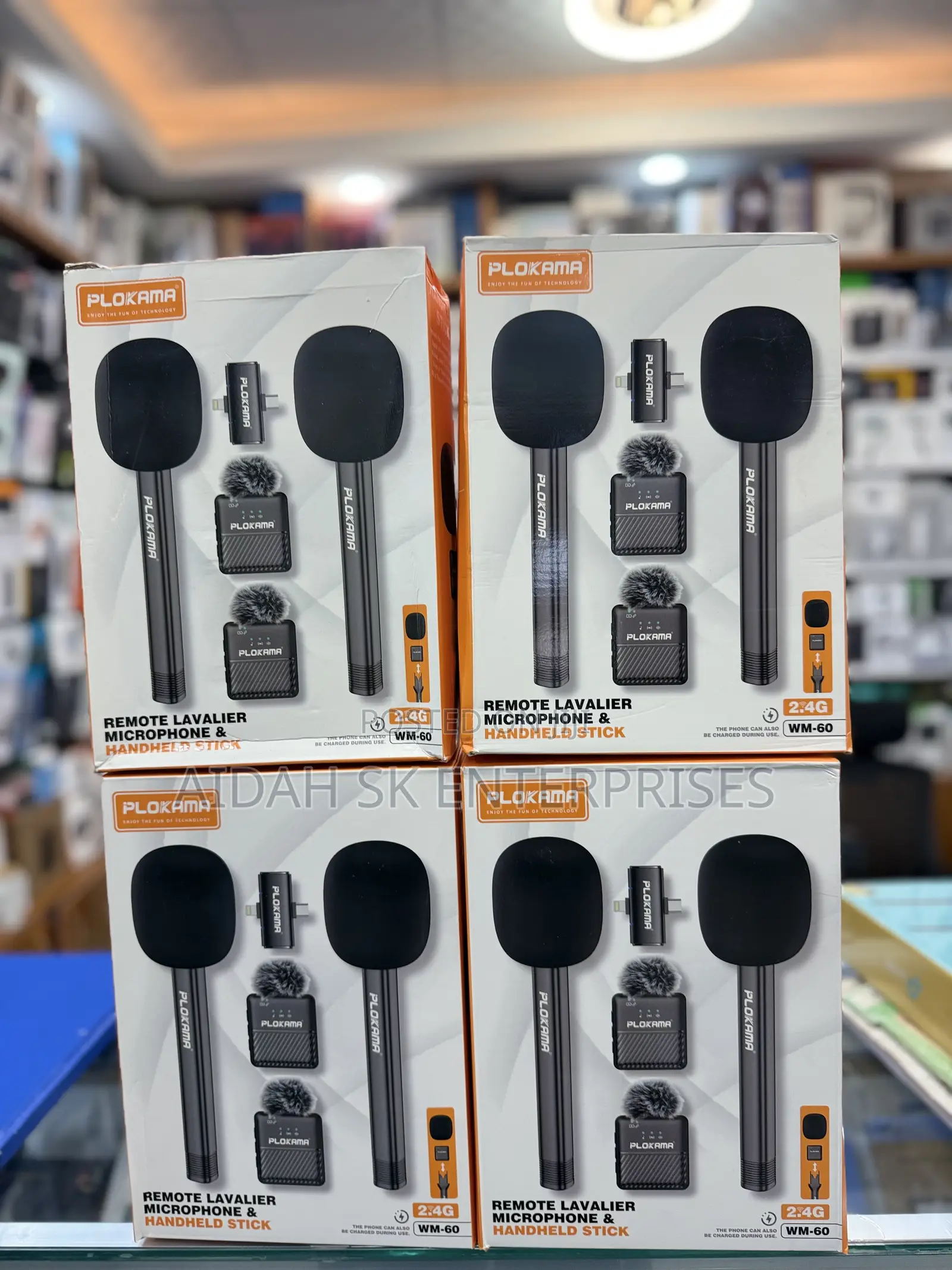 Plokama Wm-60 Wireless Dual Microphone With Handheld Stick