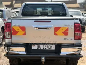 Toyota Hilux Revo Double Cab Deisel 2.8 AWD 2018 Silver