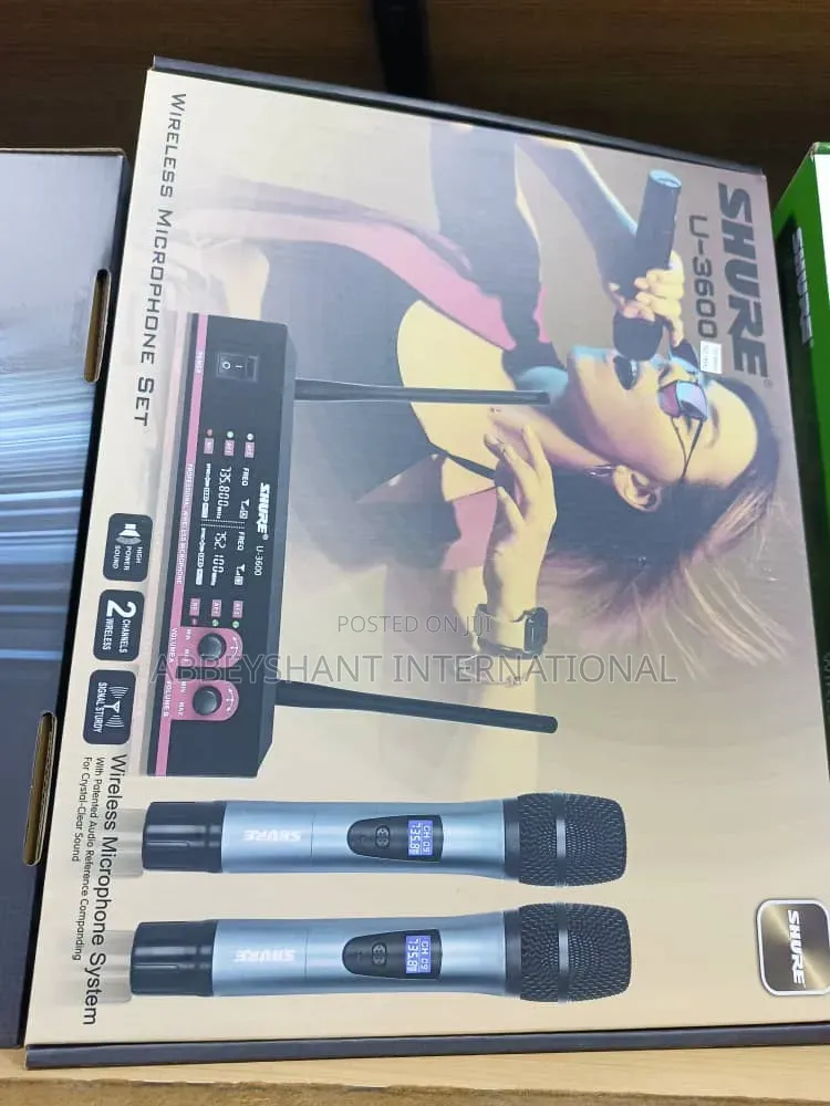 Shure U-3600 Professional Wireless Microphone