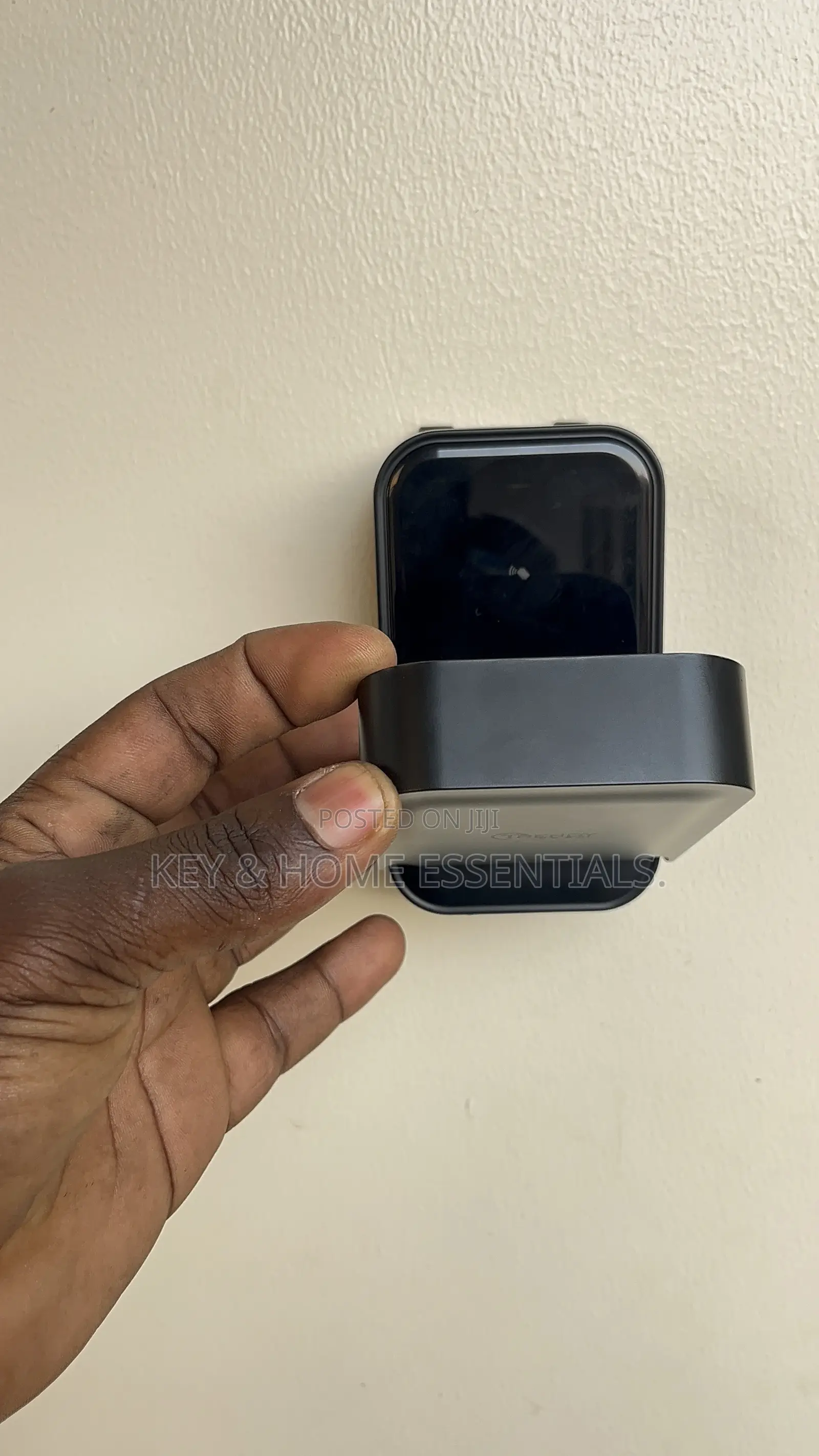 Smart Key Box for Airbnbs, Homes Offices