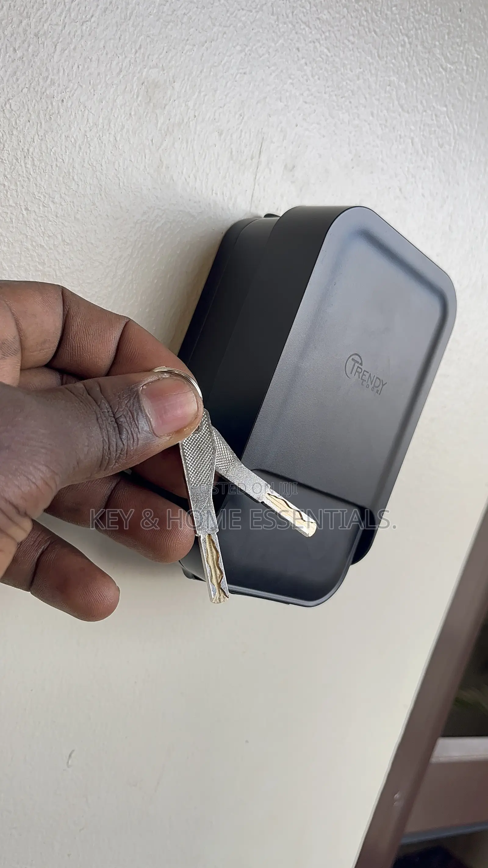 Smart Key Box for Airbnbs, Homes Offices