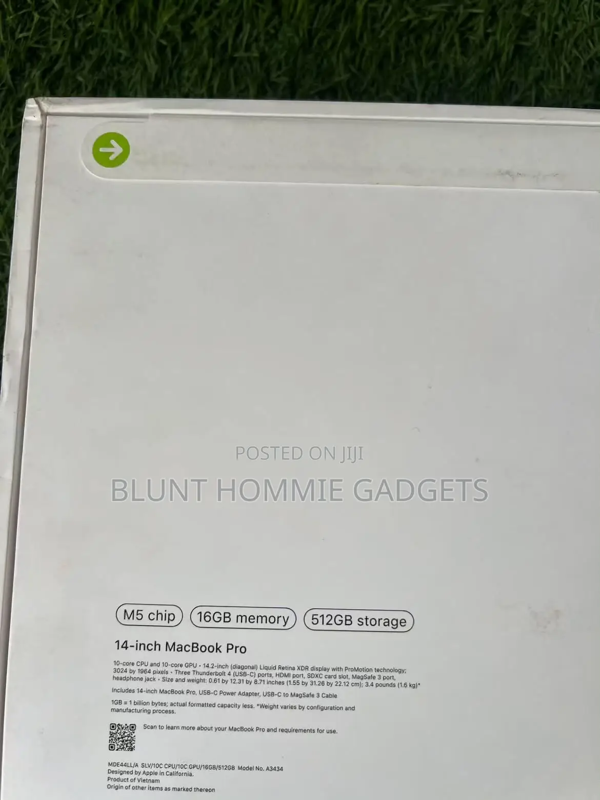 Laptop Apple MacBook Pro 2025 M5 16GB Apple M5 SSD 512GB
