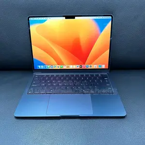 Laptop Apple MacBook Air 2022 M2 8GB Apple M2 SSD 256GB