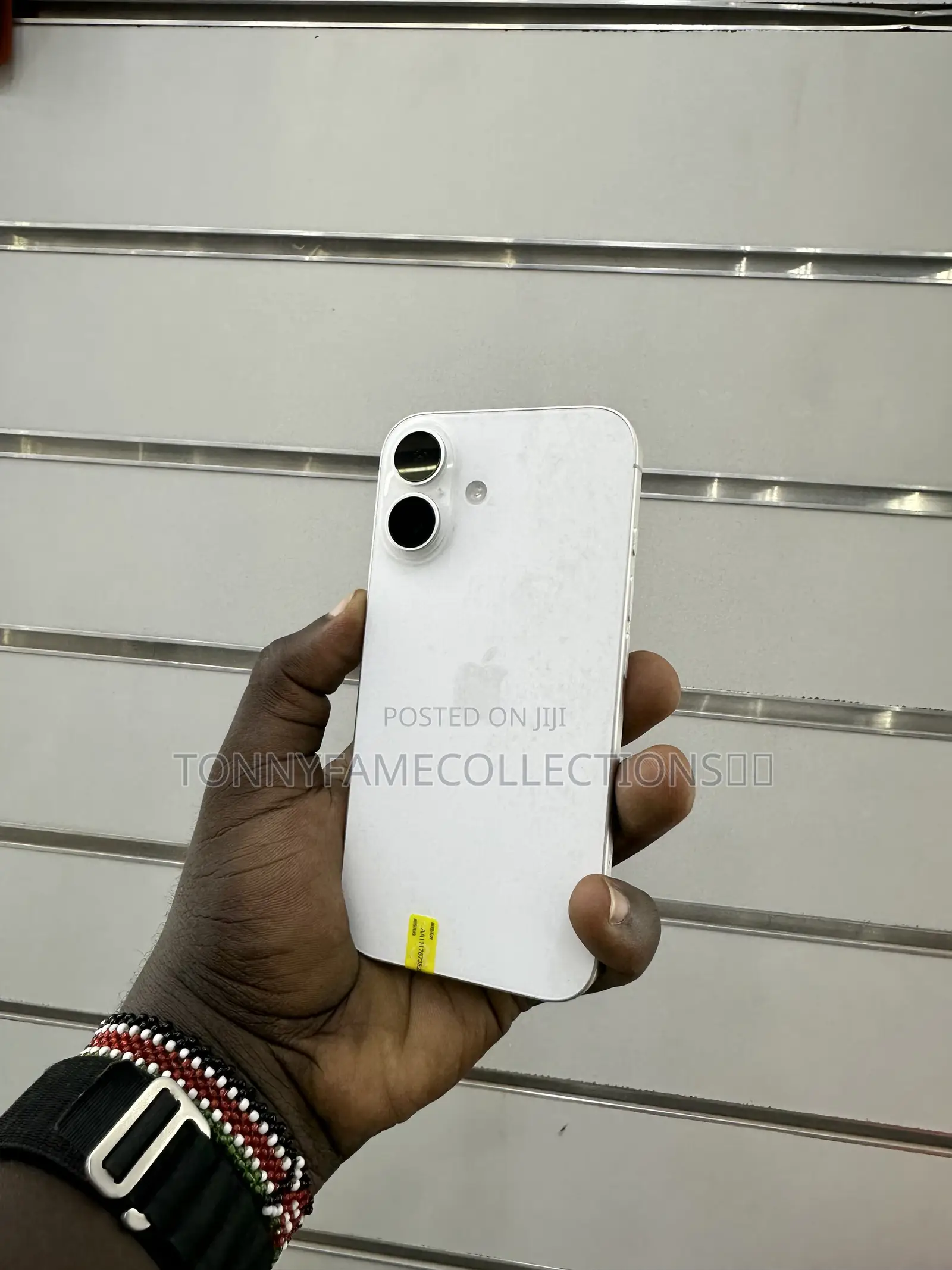 Apple iPhone 16 128 GB Silver